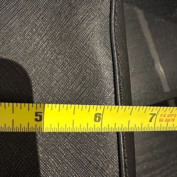 euc DKNY Small Purse - Long Chain, Black with Gold hardware - Picture 6 of 10